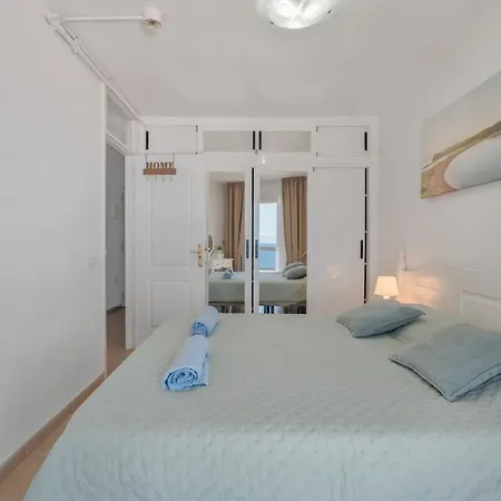 아파트 Amazing View Over The Ocean Y