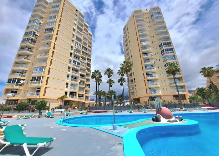 Apartman Amazing View Over The Ocean Y