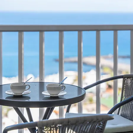 Amazing View Over The Ocean Y Апартаменты Плая-де-лас-Америкас