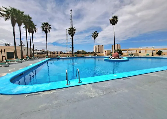 Amazing View Over The Ocean Y